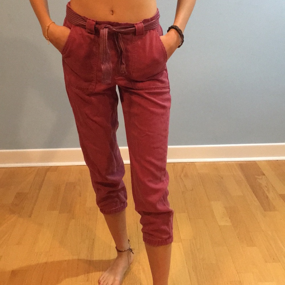 Zara girls maroon cropped pants